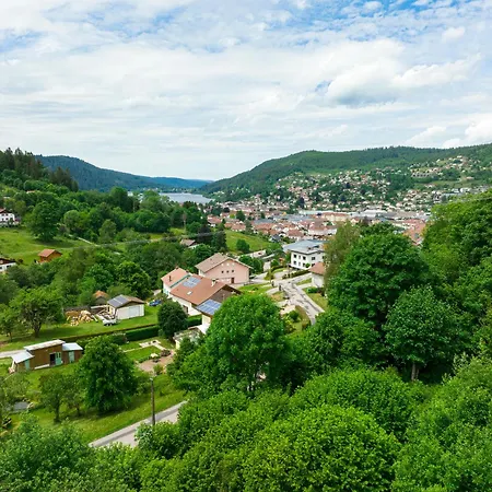 Les Biches Lucy Horská chata *