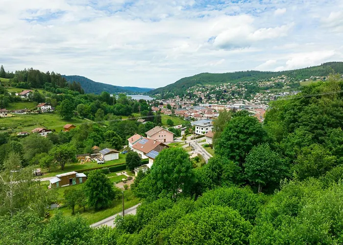 Les Biches Lucy Horská chata *